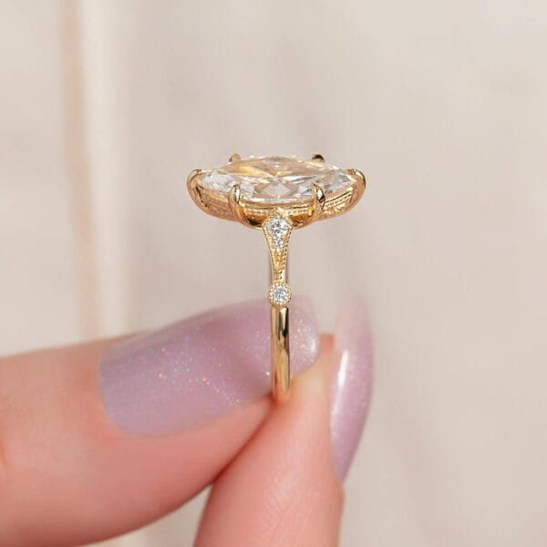 2.50Ct White Marquise Cut Solitaire Anniversary Ring | Vintage Classic Design for Women