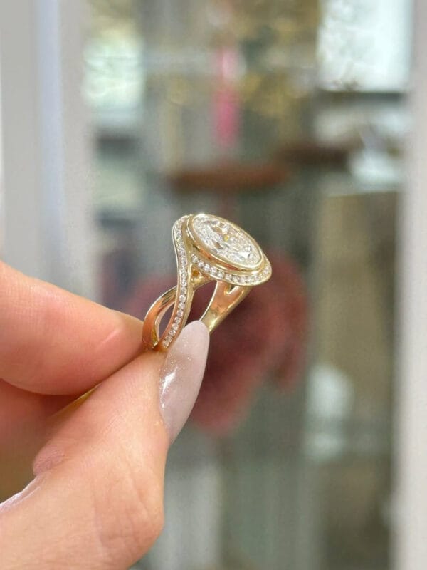 Elegant 1.80Ct White Oval Cut Bezel Ring | Glamorous Birthday Gift for Mother & Women’s Jewelry