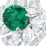 2.80Ct Green Oval Cut Solitaire Ring with Cluster Accents | Double Claw Prong Celebrity Inspired Gift Jewelry